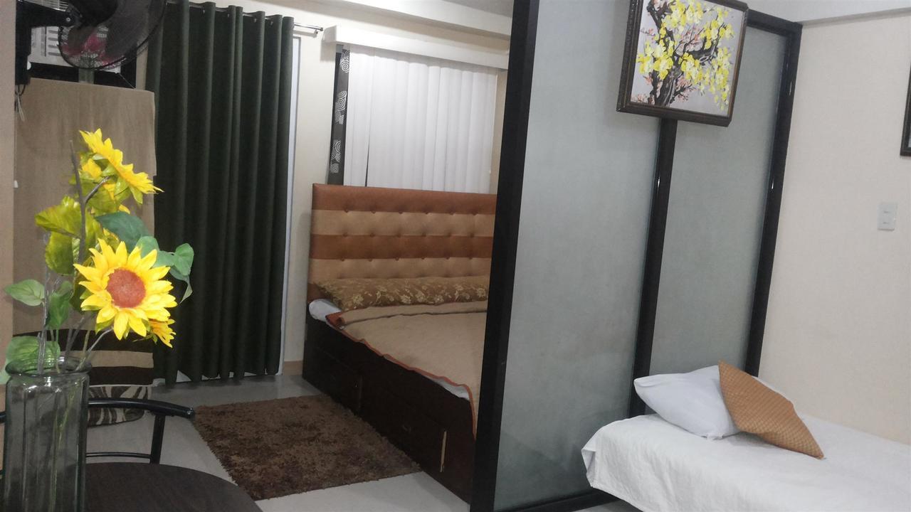 Kassel Del Amor Transit Airport Lodge Paranaque City Eksteriør billede